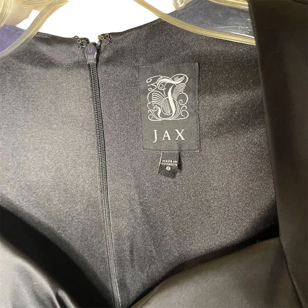 JAX Women's Black Knee Length Cocktail Dress Size 8 Cap Sleeve V-Neck - Picture 5 of 7